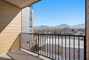 Balcony with black railings4